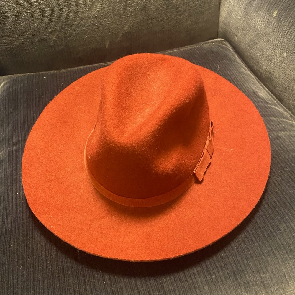 Burgundy Fall Hat